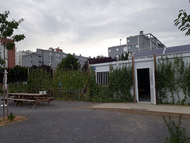   Vitoria (Hispaania) Lakua linnaosa koloogiline kogukonna aed teisel eluaastal juuli 2019